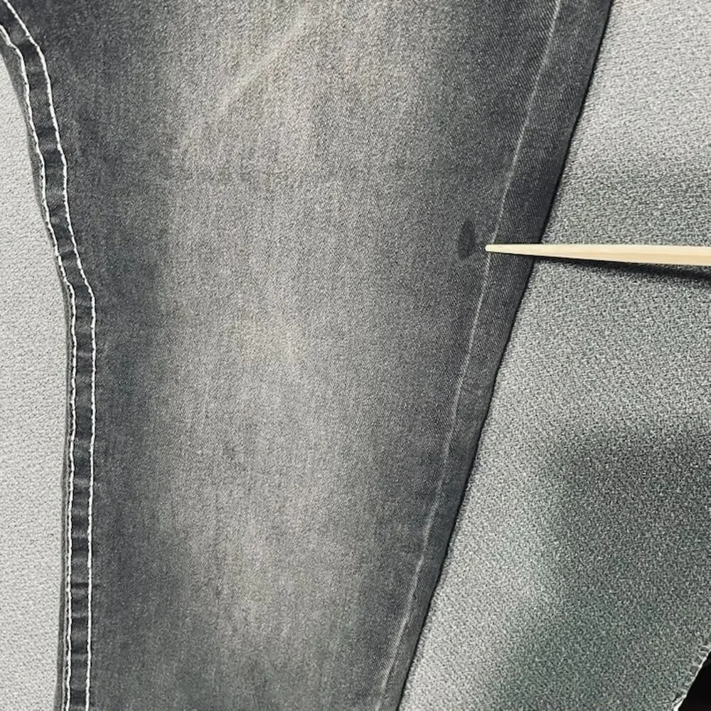 True Religion Jeans Mens 40x31 Grey Geno Relaxed Slim Big T Flap Whisker Marks